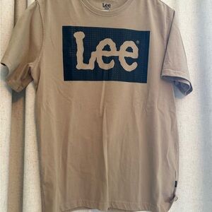 Lee Logo T-Shirt Men’s Medium Beige Graphic Tee Regular Fit Casual